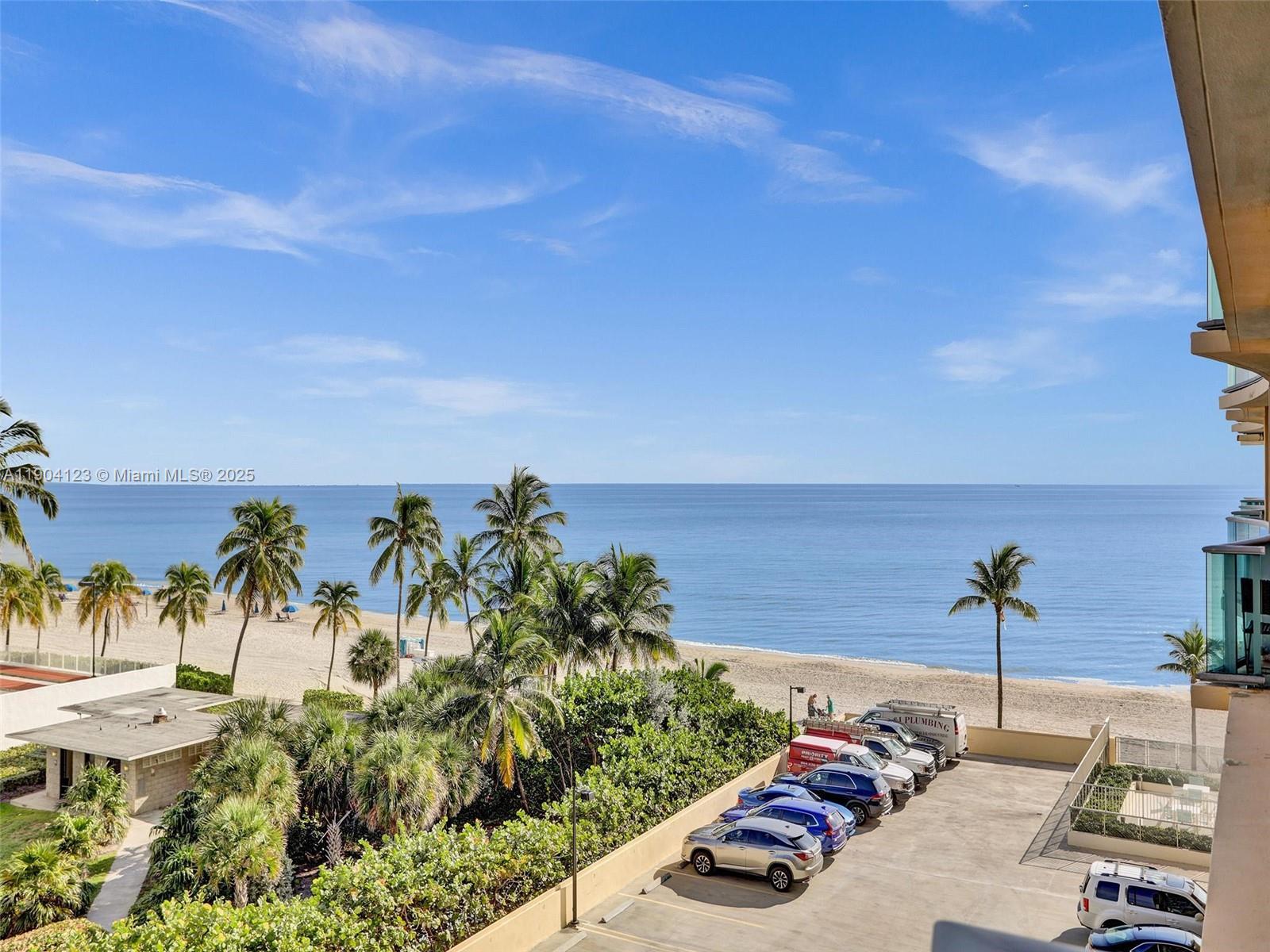 WAVE CONDO - Residential Lease