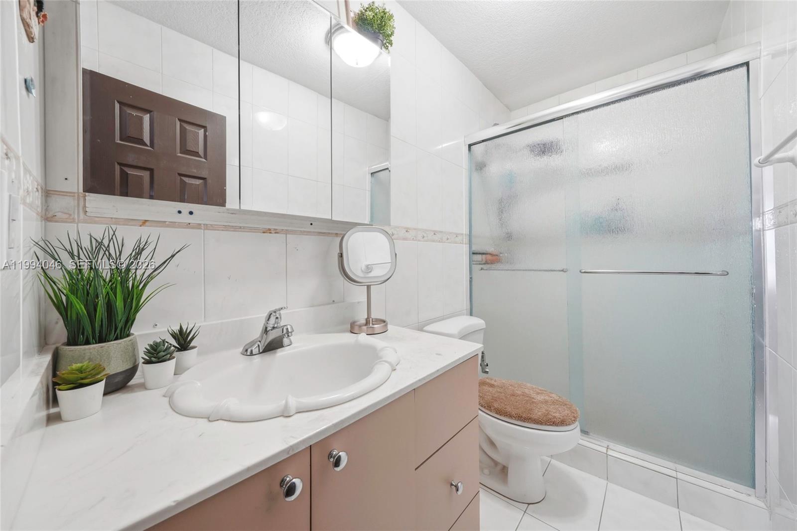 FLAMINGO LAKE - Residential