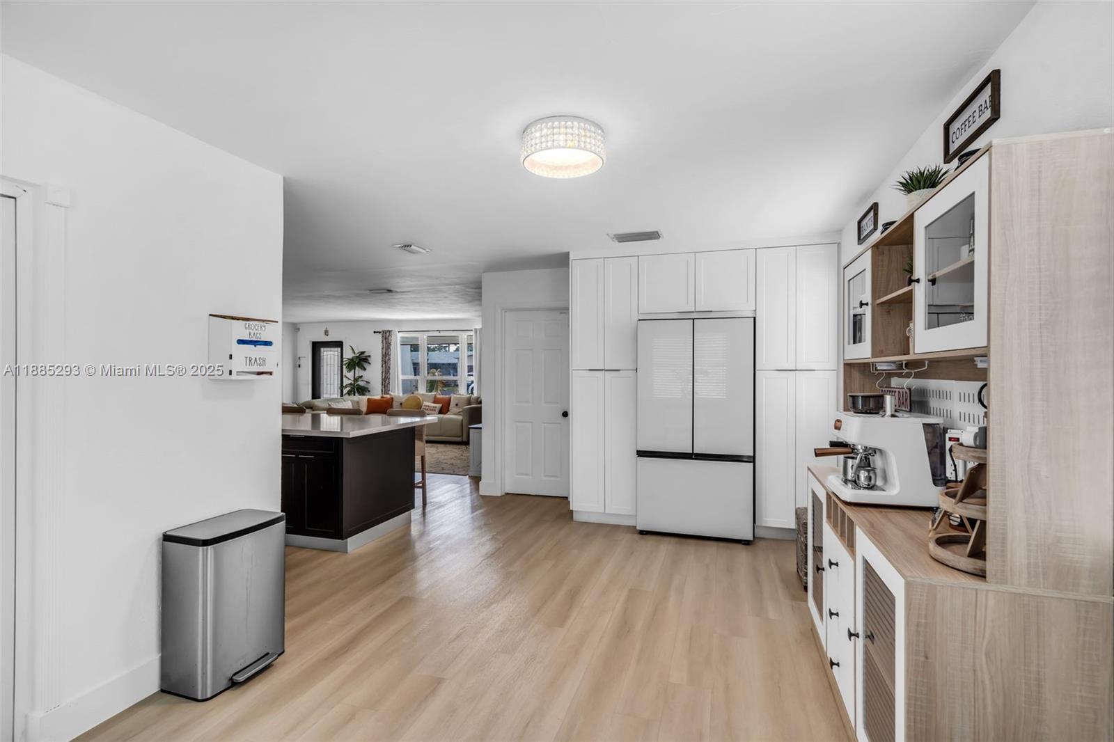 MIRAMAR PARK 2ND ADD - Residential
