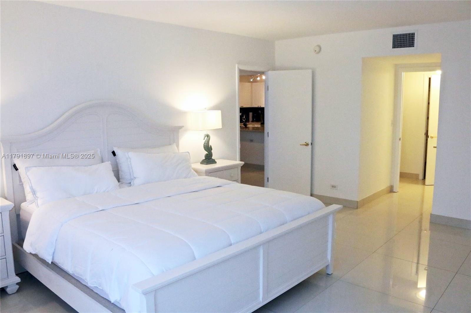 RONEY PALACE CONDO - Residential Lease
