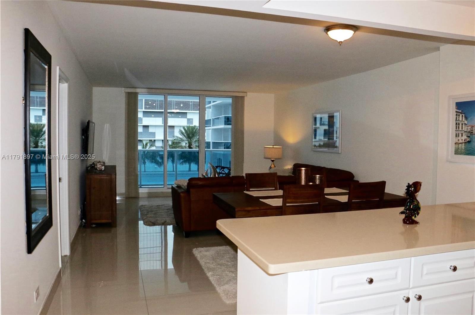 RONEY PALACE CONDO - Residential Lease