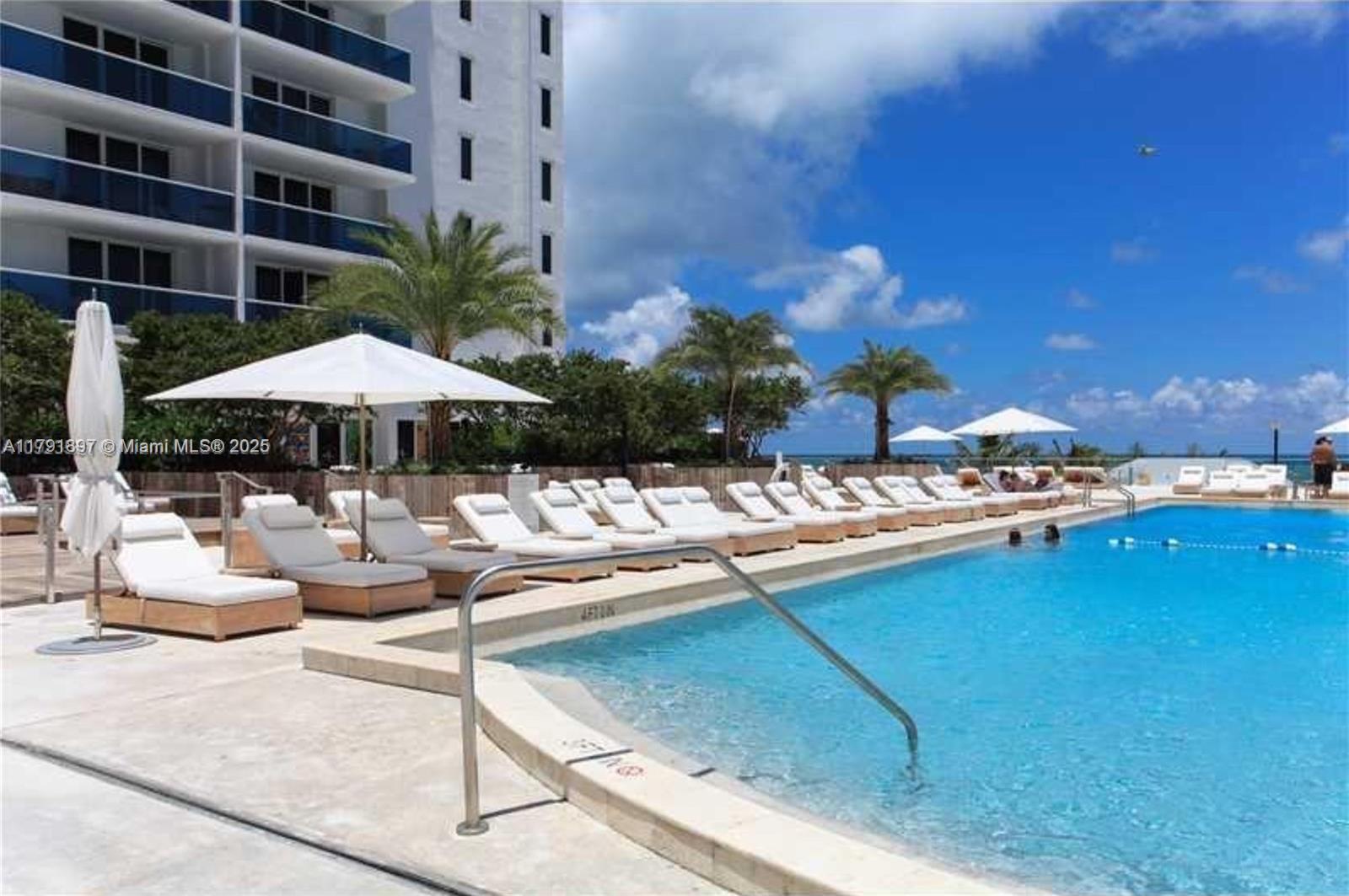 RONEY PALACE CONDO - Residential Lease