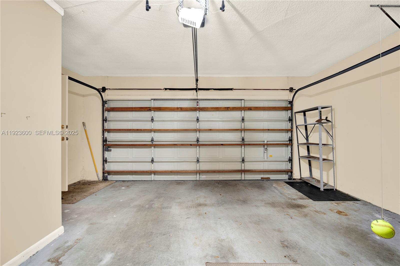 BRIAR BAY URBAN PARK SEC - Residential