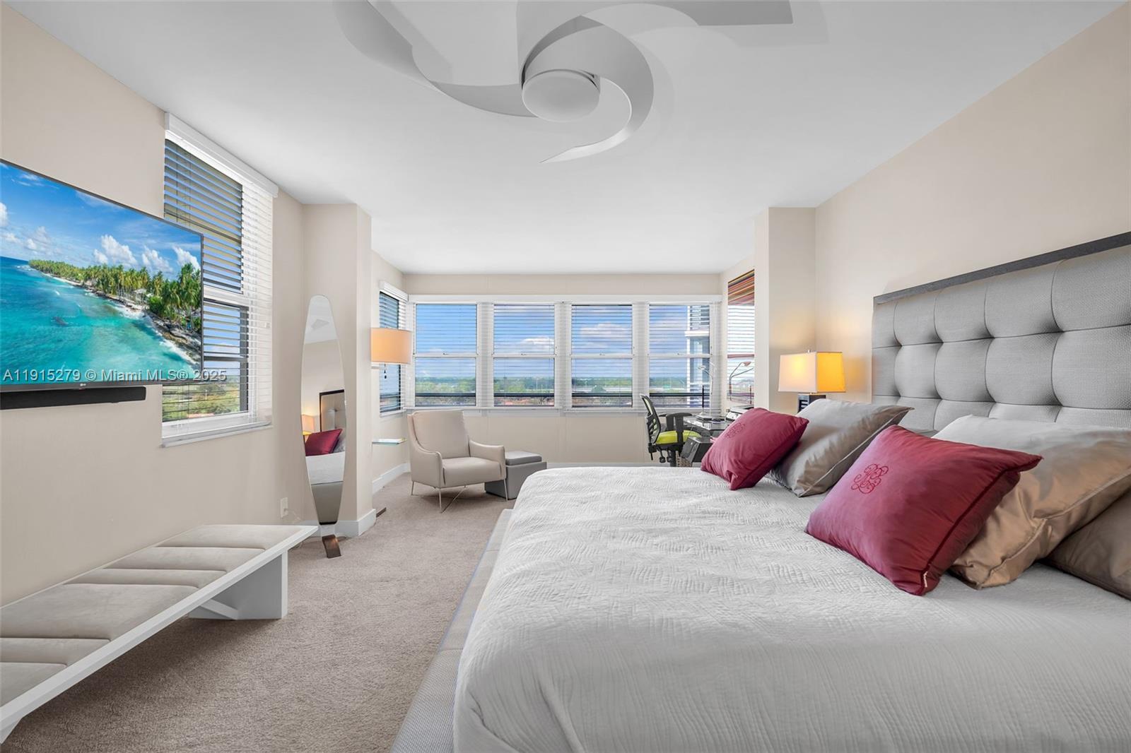 NO 114 PALM-AIRE COUNTRY - Residential Lease