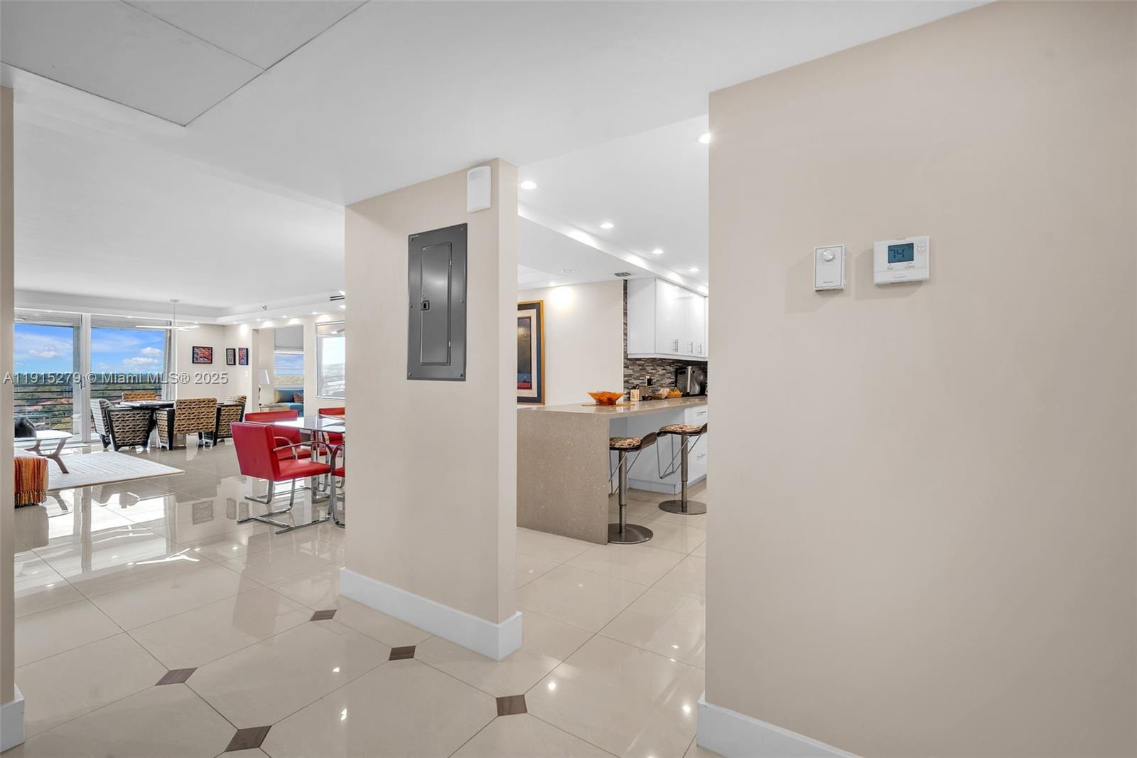 NO 114 PALM-AIRE COUNTRY - Residential Lease