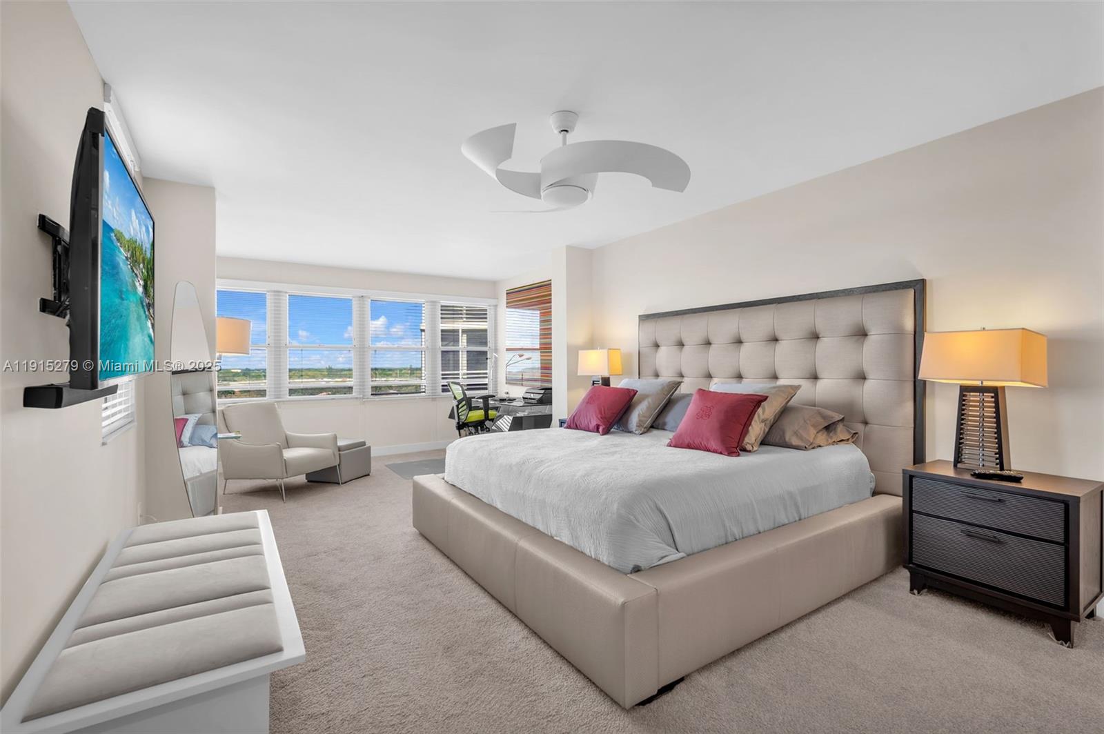 NO 114 PALM-AIRE COUNTRY - Residential Lease