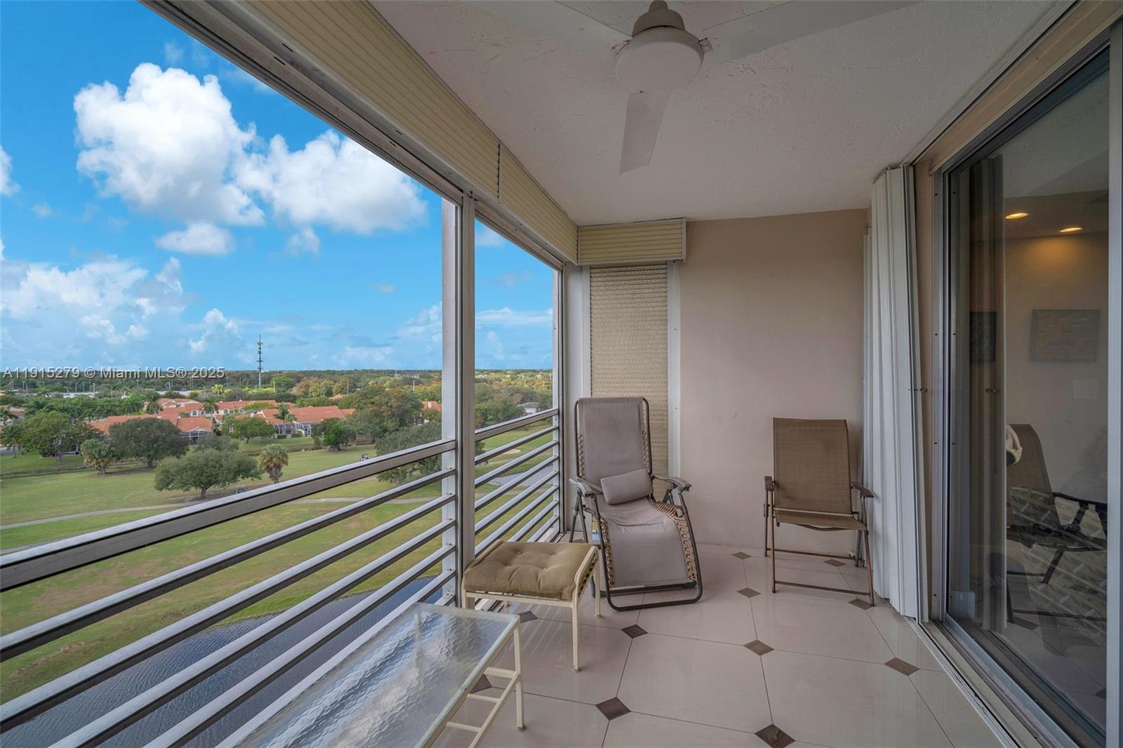 NO 114 PALM-AIRE COUNTRY - Residential Lease