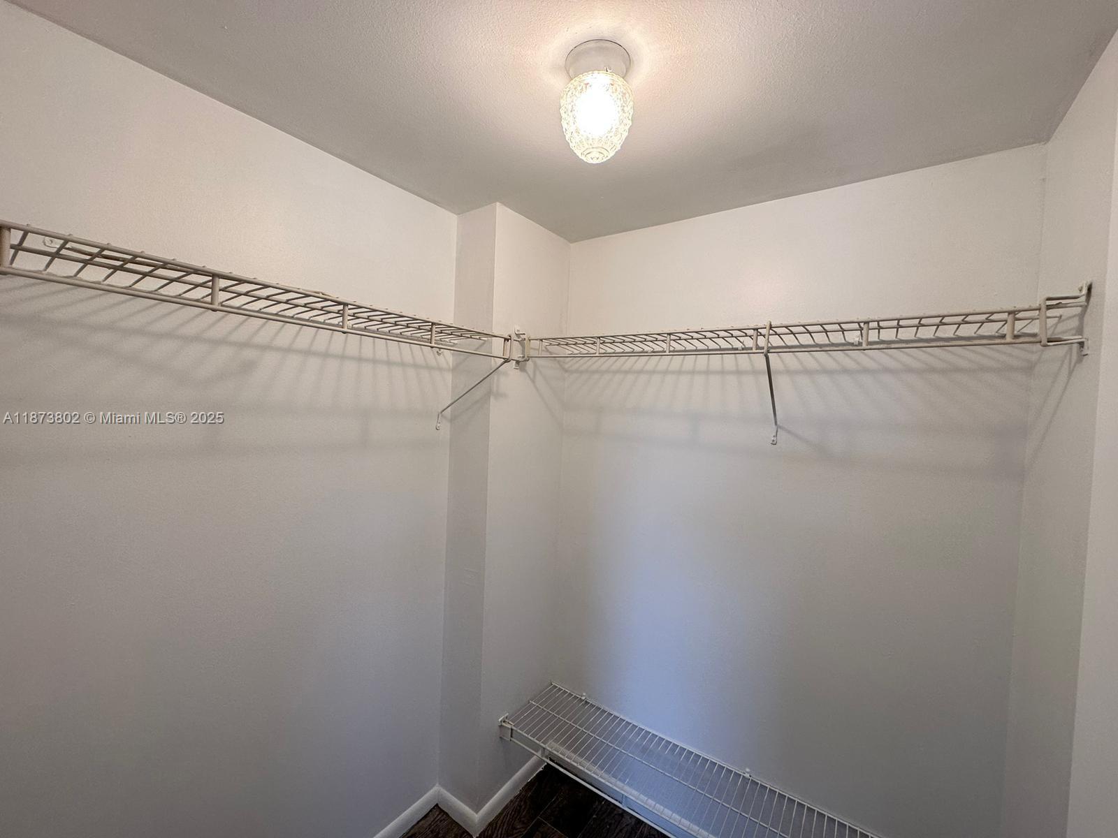 VICTORIA PARK TOWER CONDO - Residential Lease