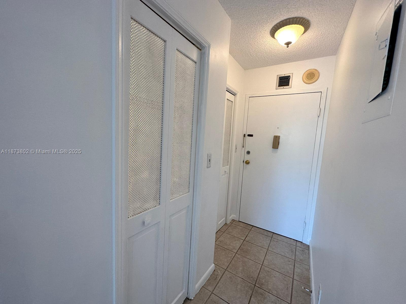 VICTORIA PARK TOWER CONDO - Residential Lease