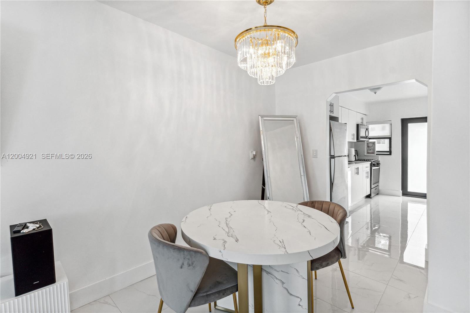 BISCAYNE BEACH SUB - Residential Lease