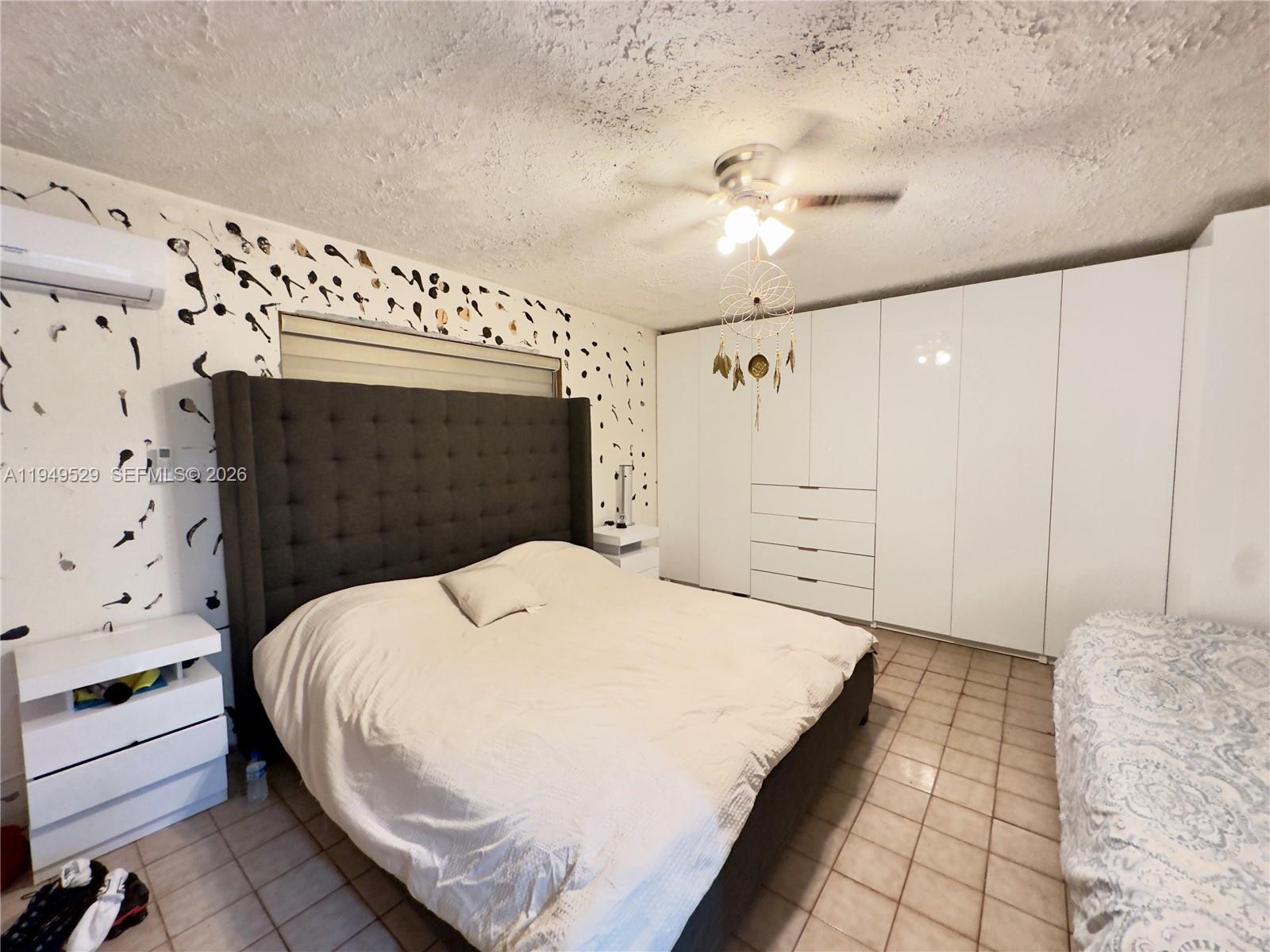 CAROL CITY 5TH ADDN - Residential