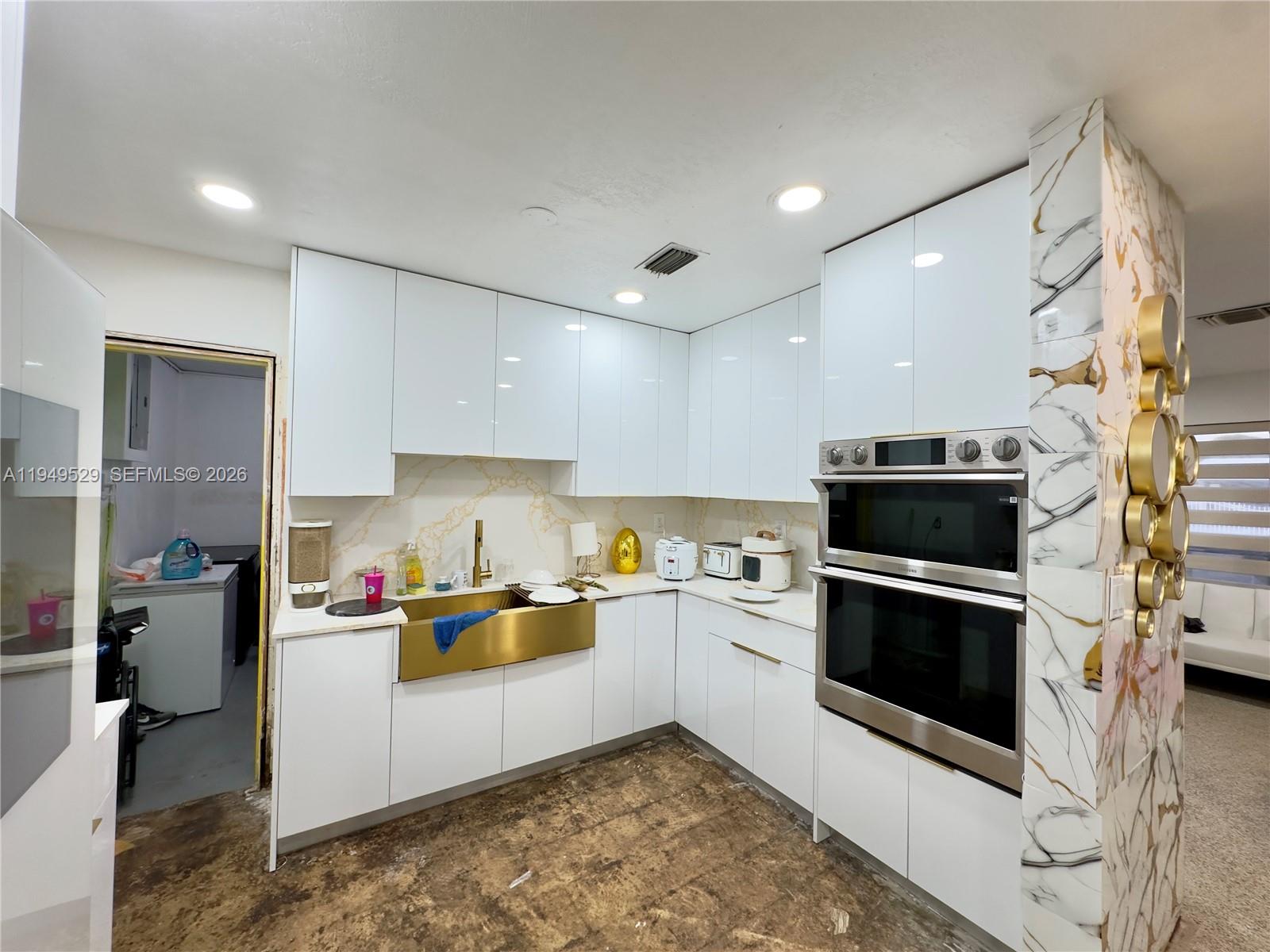 CAROL CITY 5TH ADDN - Residential