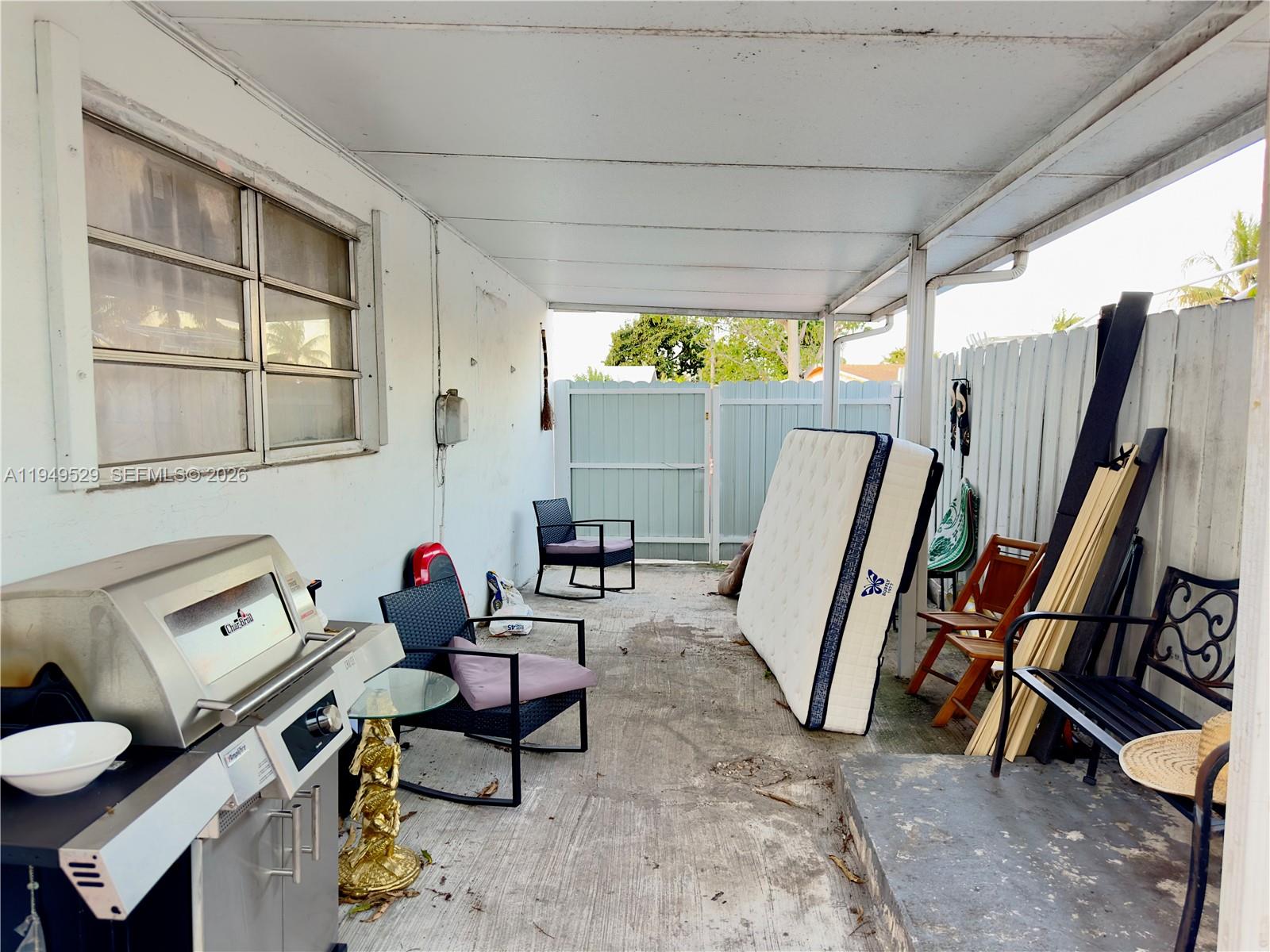 CAROL CITY 5TH ADDN - Residential