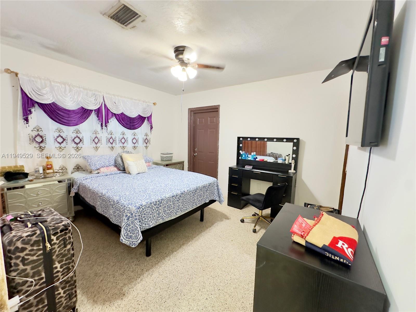 CAROL CITY 5TH ADDN - Residential