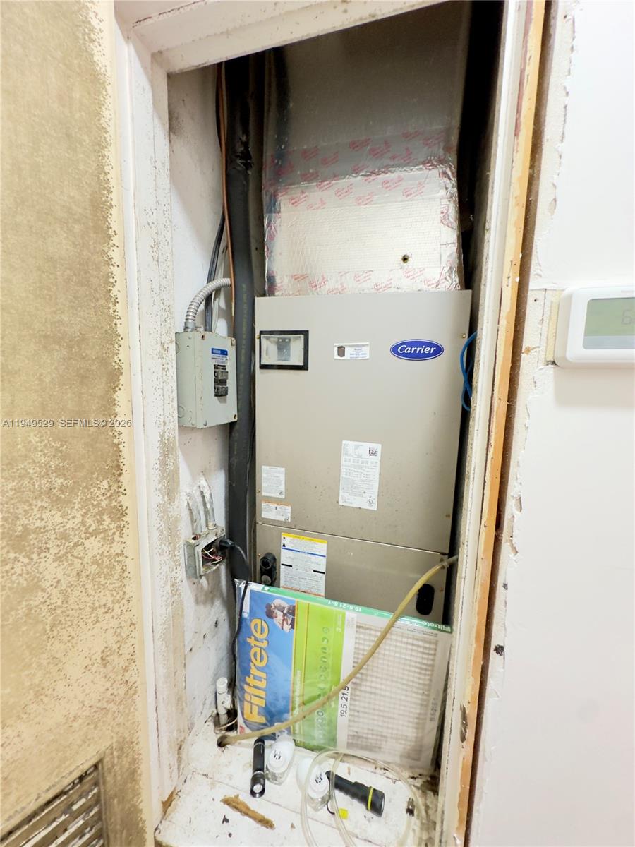 CAROL CITY 5TH ADDN - Residential