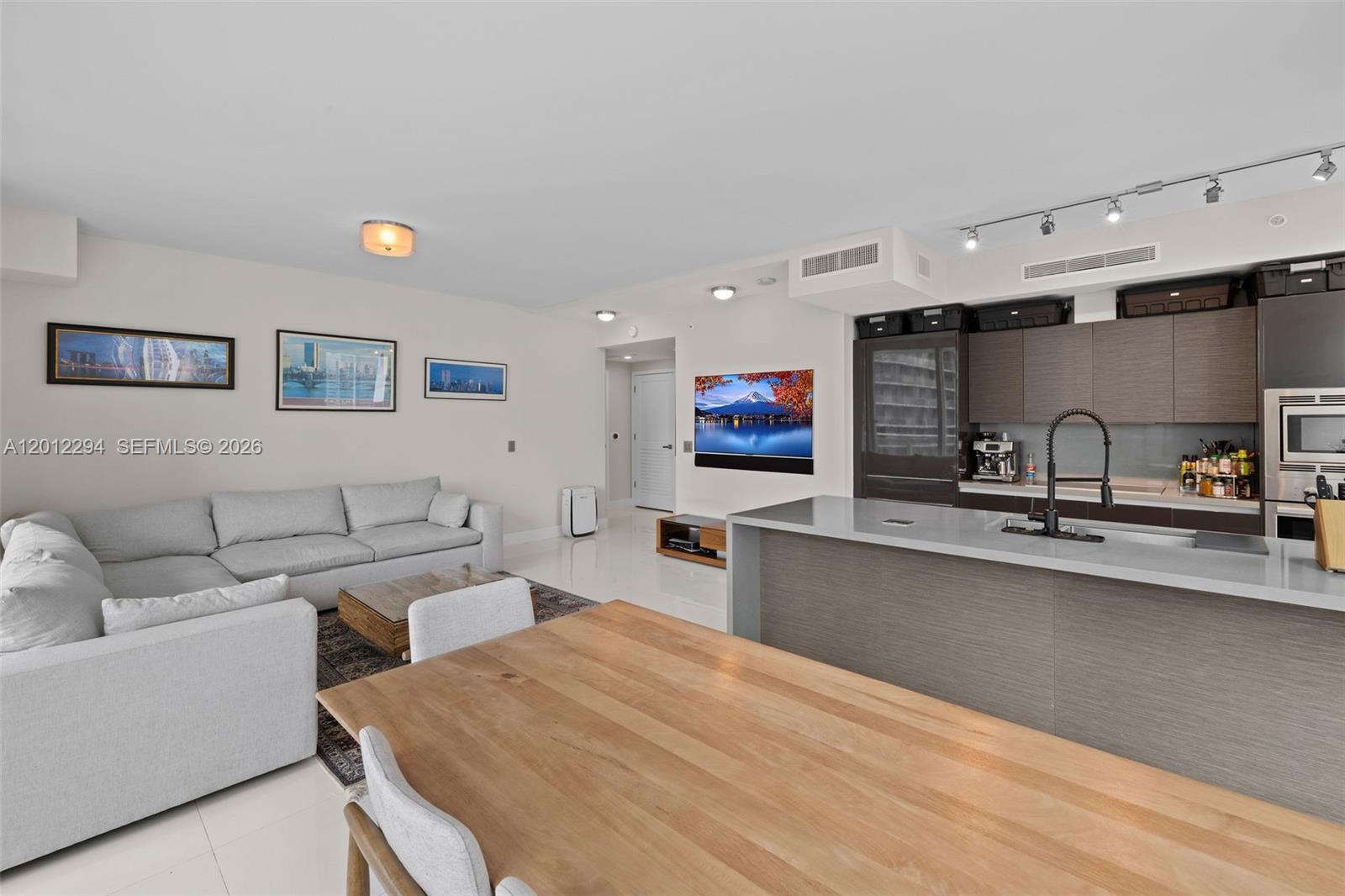 1080 Brickell Ave 2001