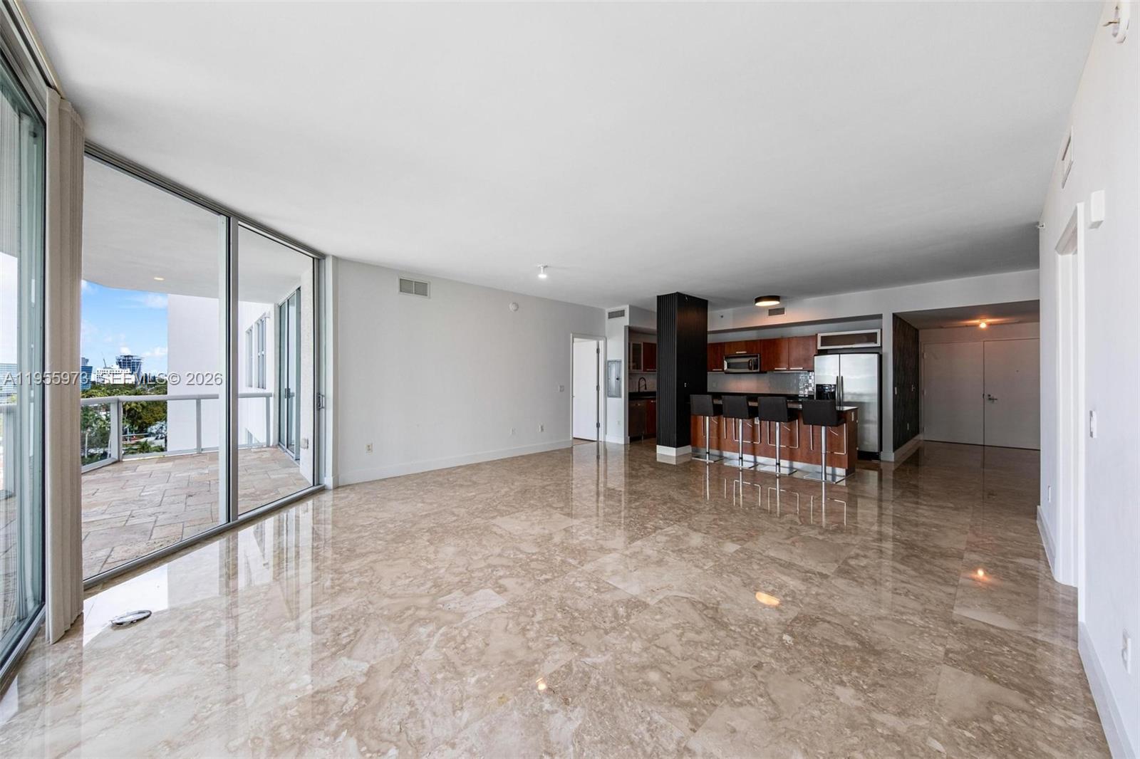 THE ATRIUM AT AVENTURA CO - Residential Lease