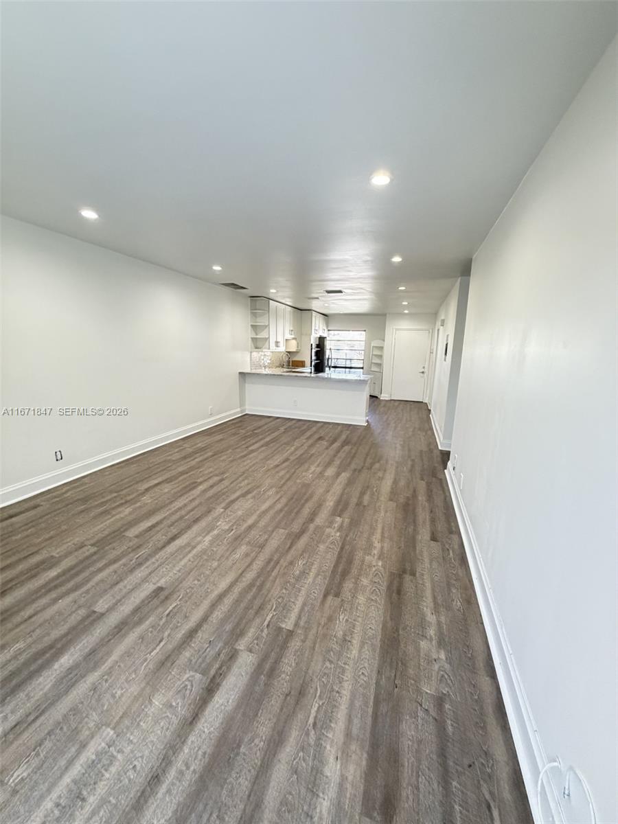 BOCA LAKES CONDO - Residential