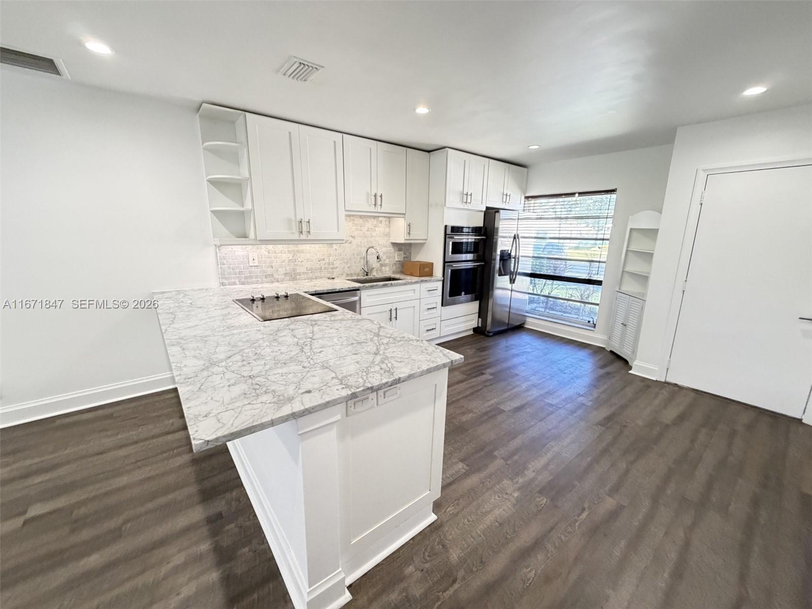 BOCA LAKES CONDO - Residential