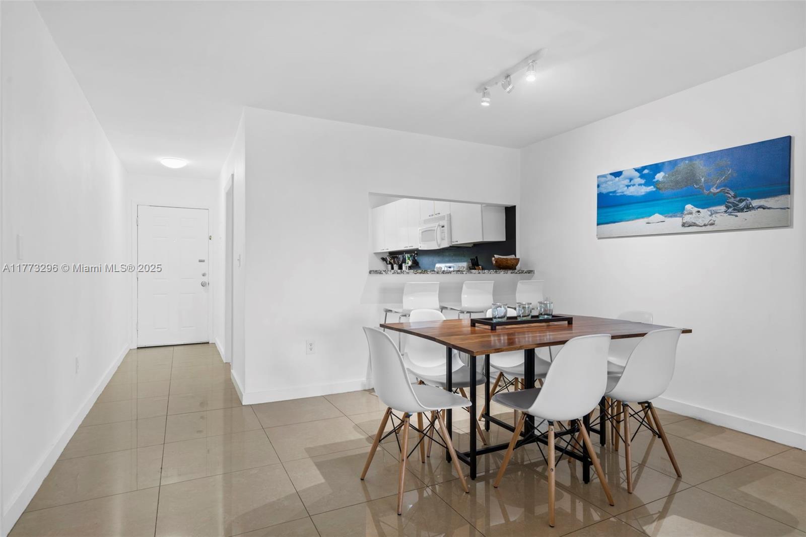 KEY BISCAYNE VI CONDO - Residential Lease