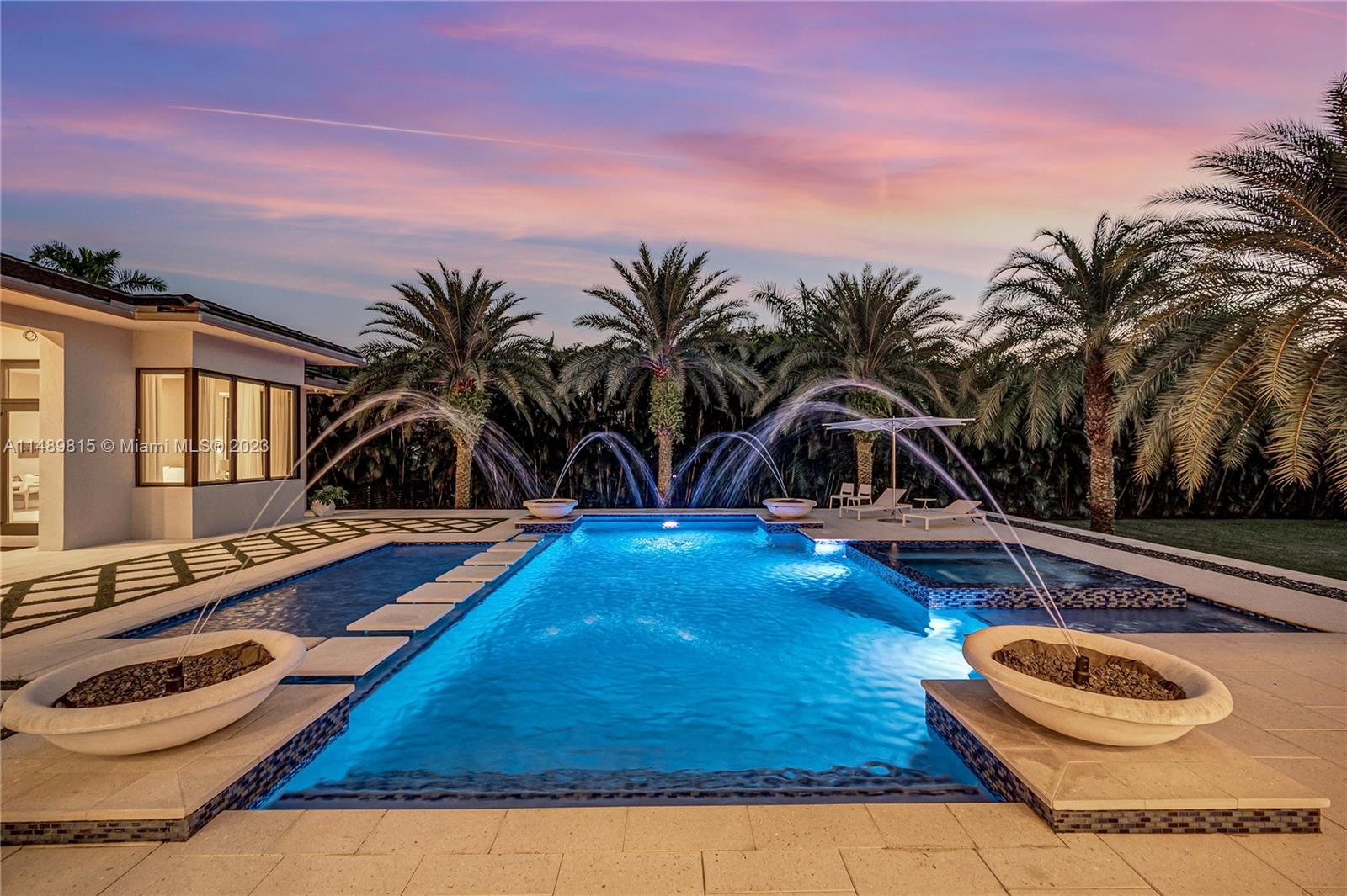 PLANTATION ACRES - Residential