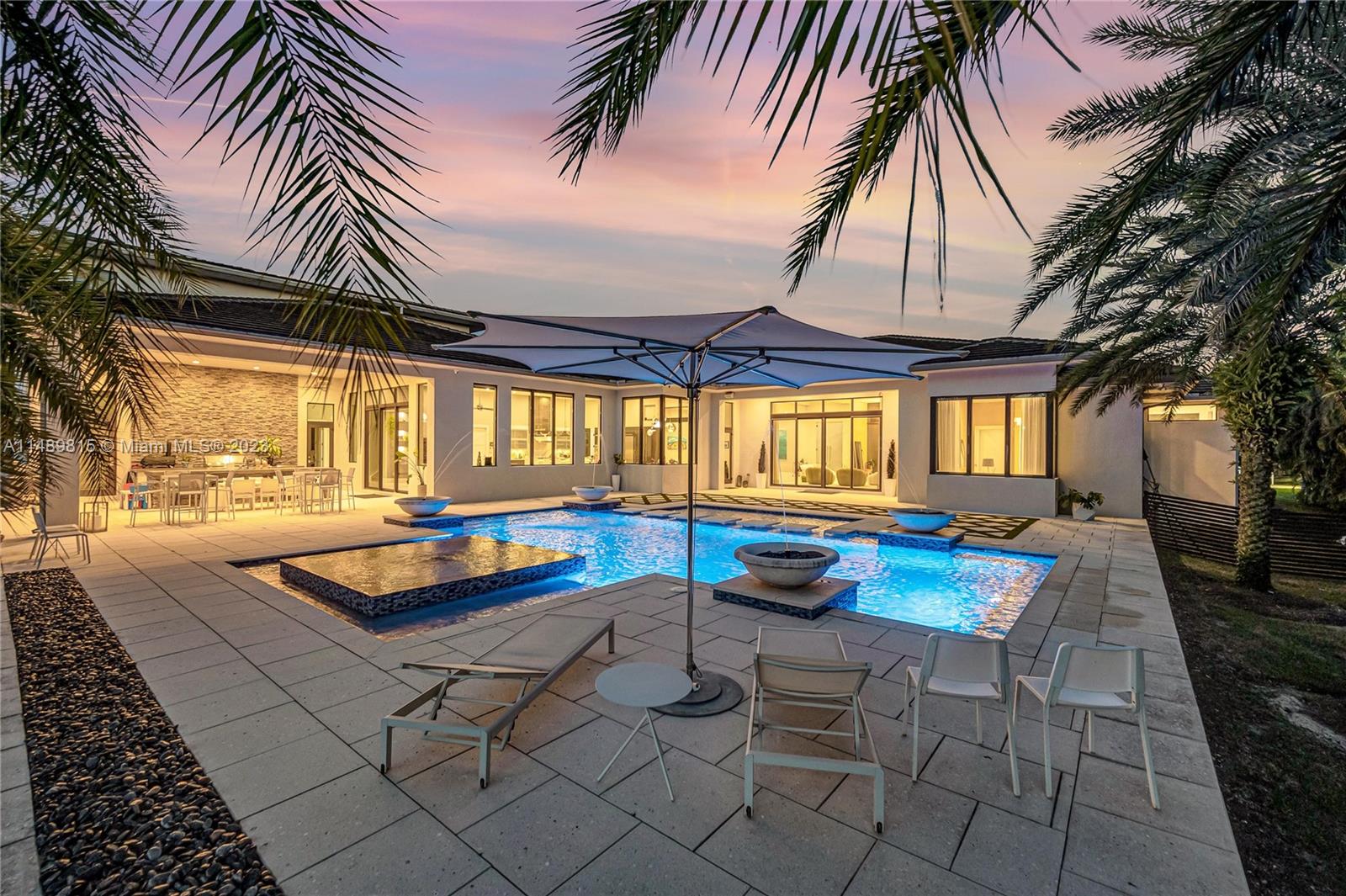 PLANTATION ACRES - Residential