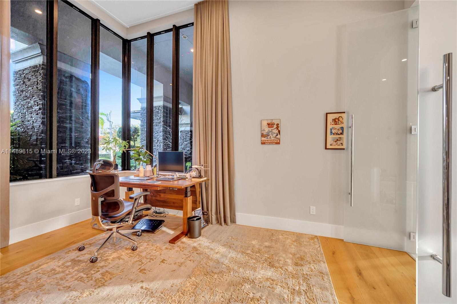 PLANTATION ACRES - Residential