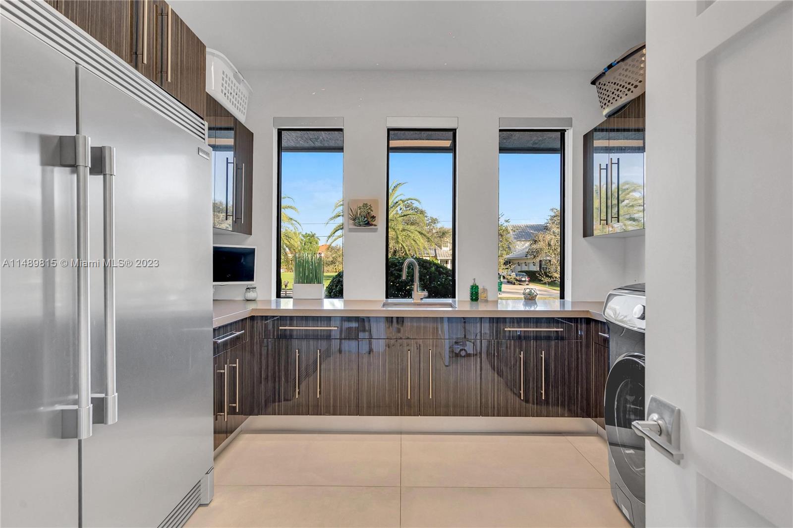 PLANTATION ACRES - Residential