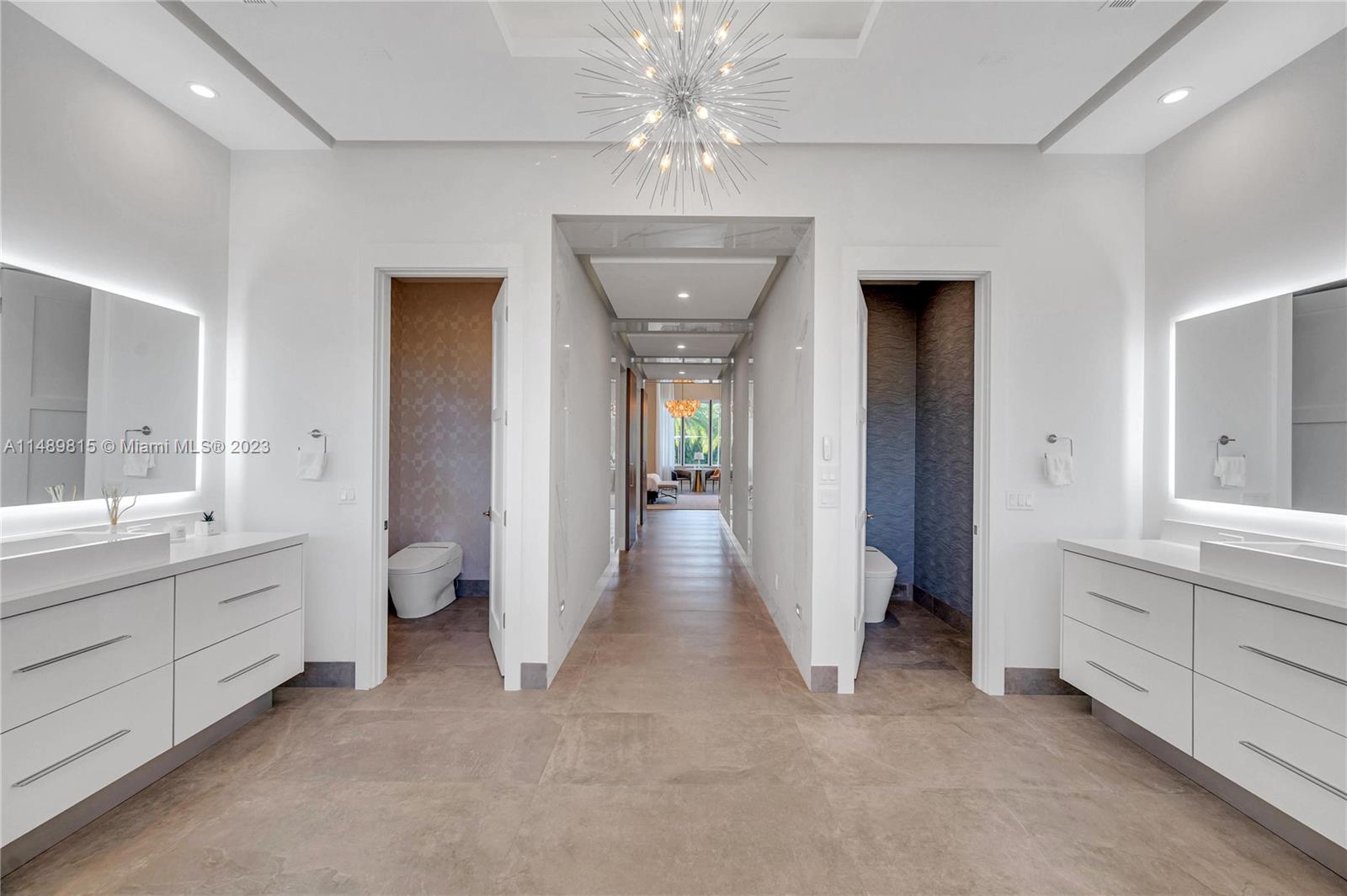 PLANTATION ACRES - Residential