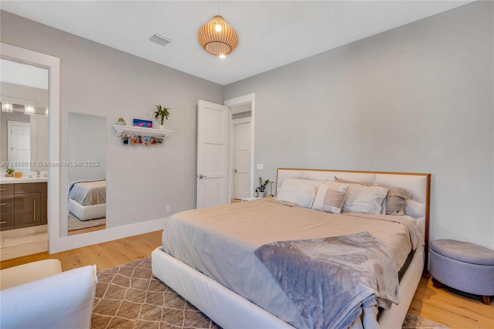 PLANTATION ACRES - Residential