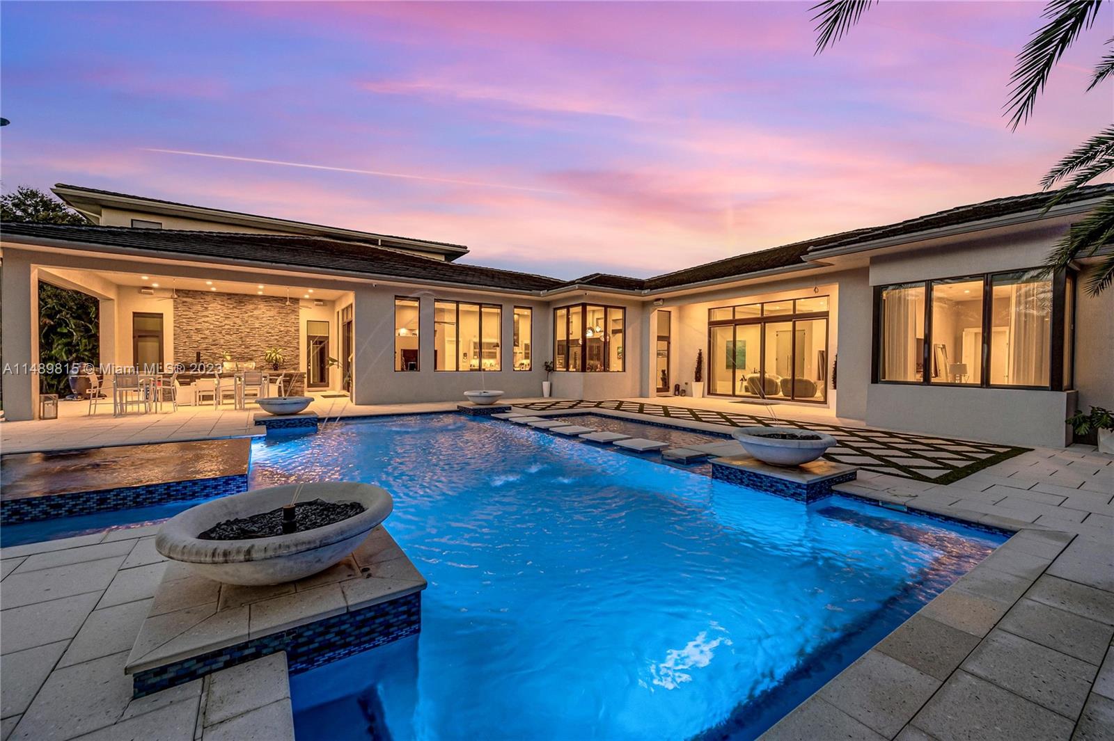 PLANTATION ACRES - Residential