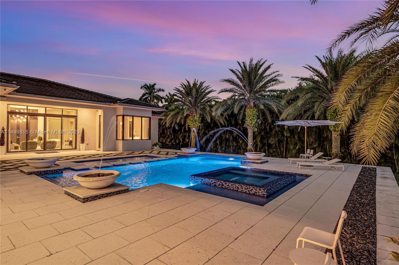 PLANTATION ACRES - Residential