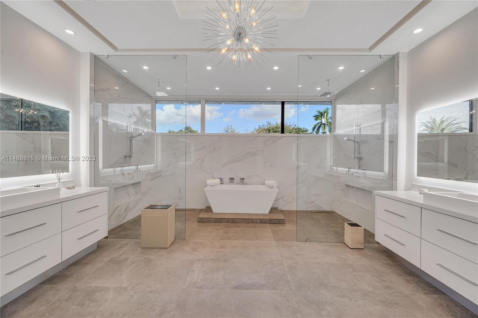 PLANTATION ACRES - Residential