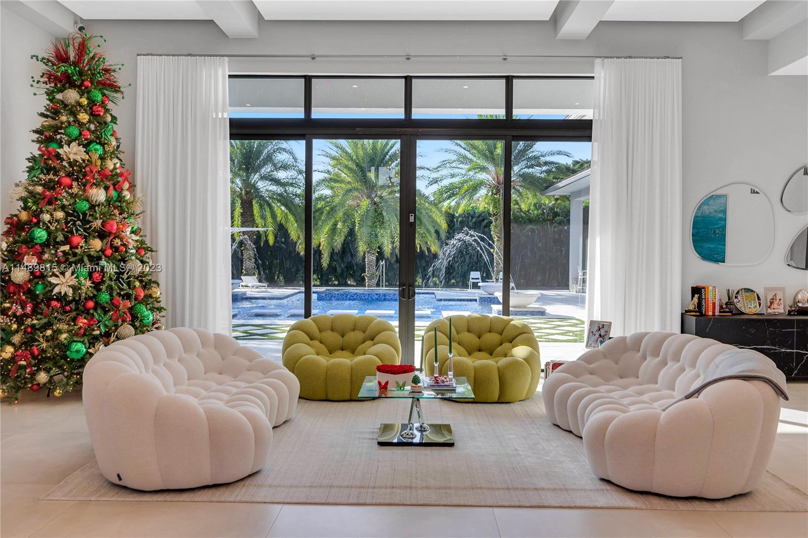 PLANTATION ACRES - Residential