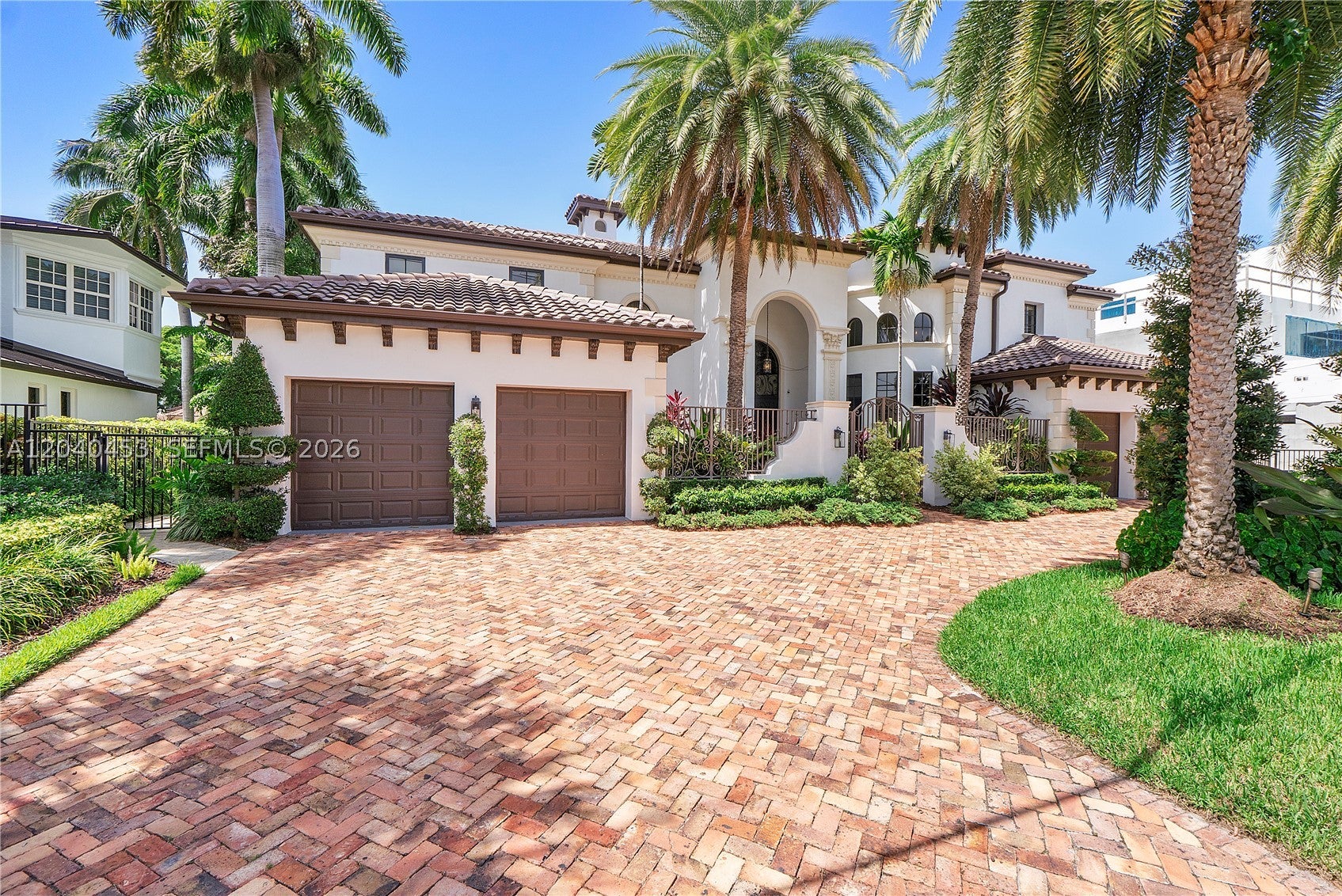 2601 Delmar Pl