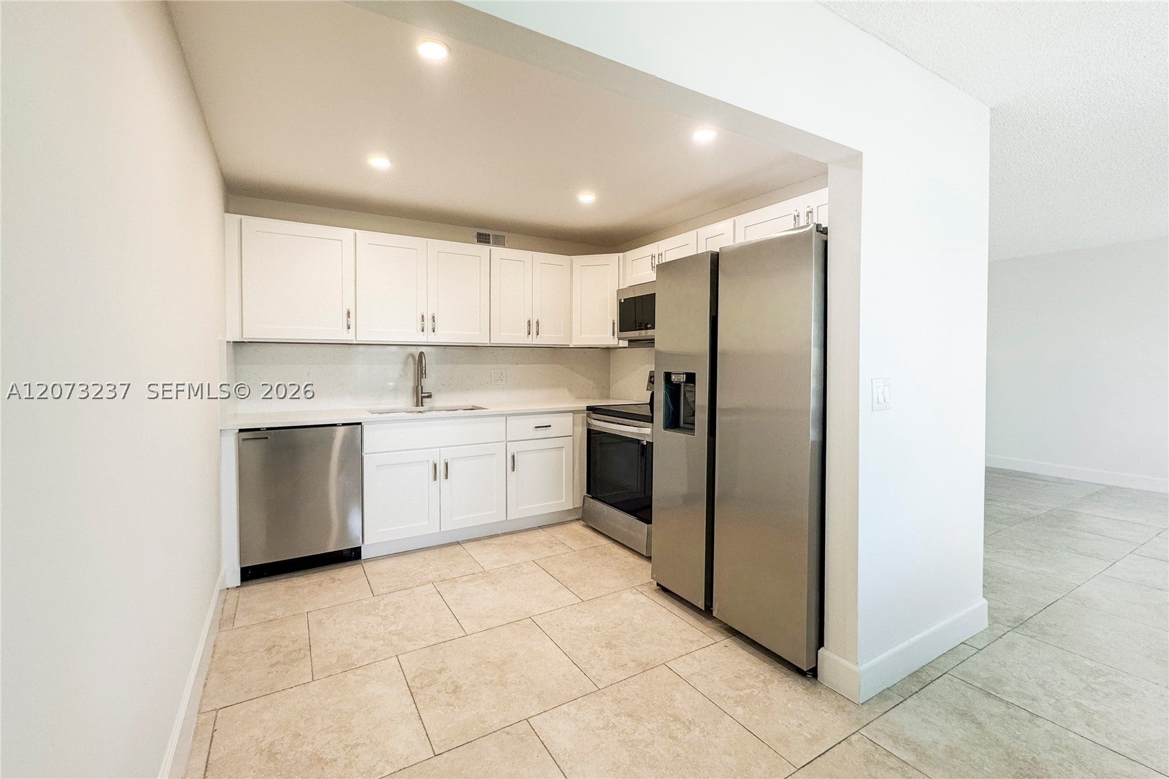 382 Wellington K