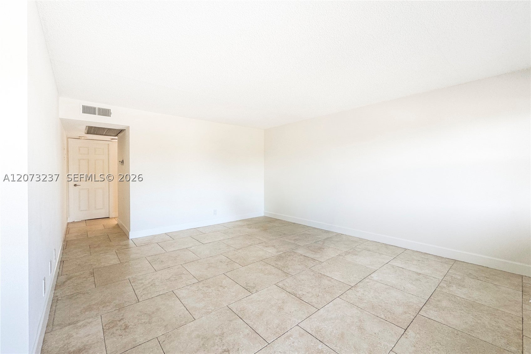 382 Wellington K 382