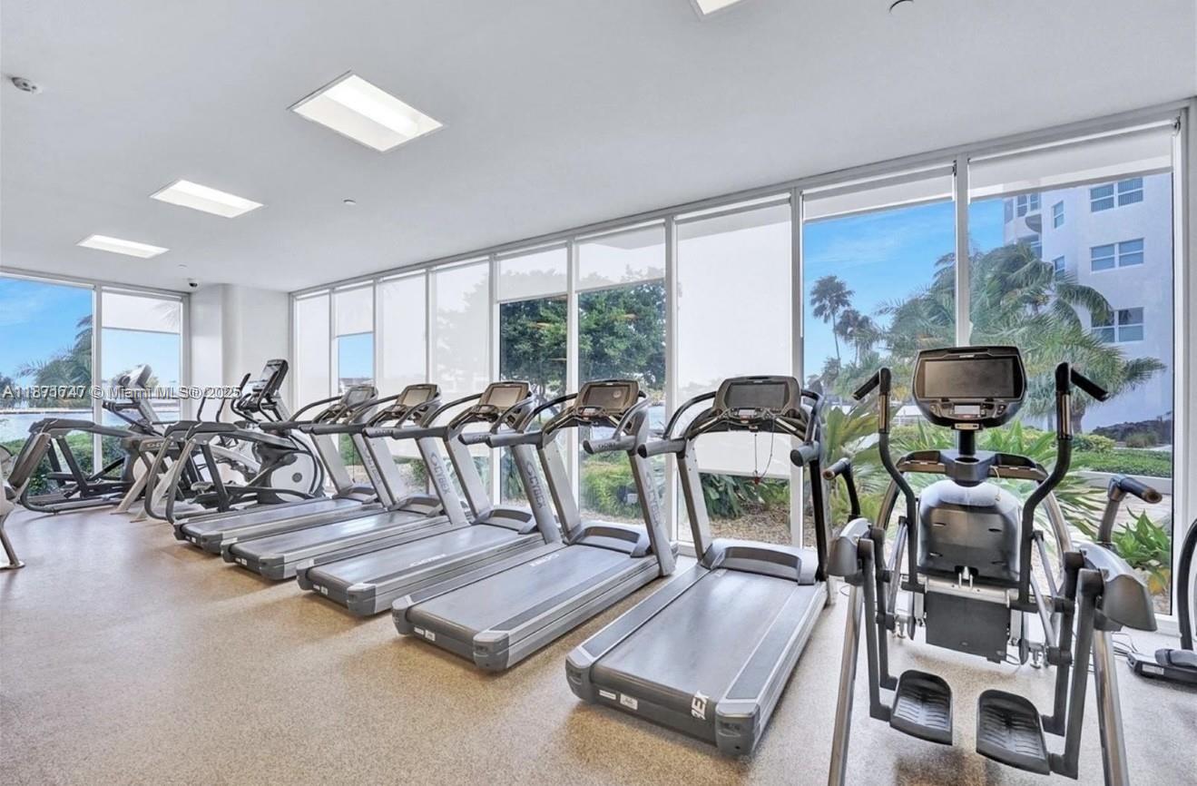 HAMPTONS WEST CONDO - Residential