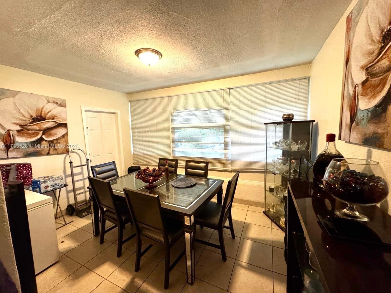 GOLD KEY VILLAS FIRST ADD - Residential