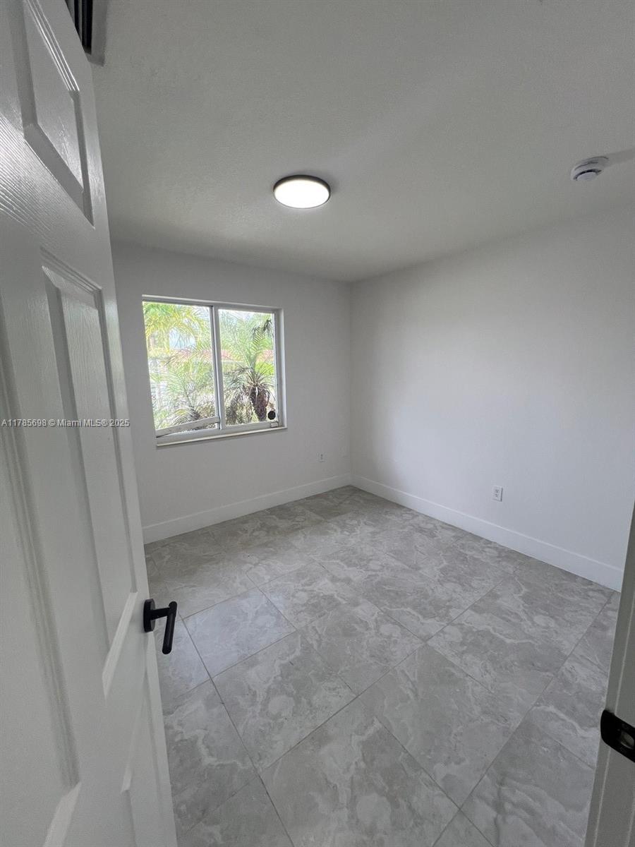 THE TROPICS AMD - Residential Lease