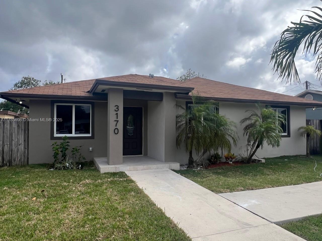 THE TROPICS AMD - Residential Lease