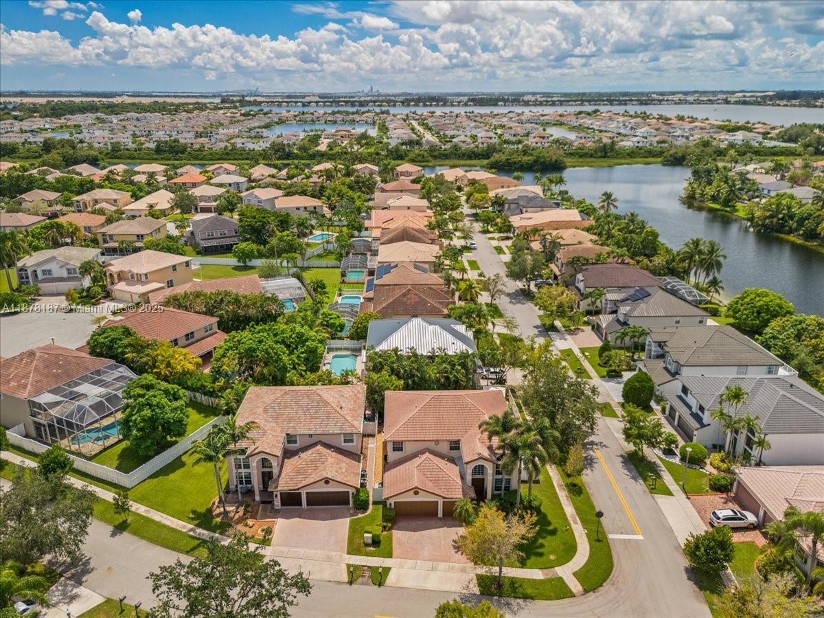 SILVER LAKES PHASE III RE - Residential
