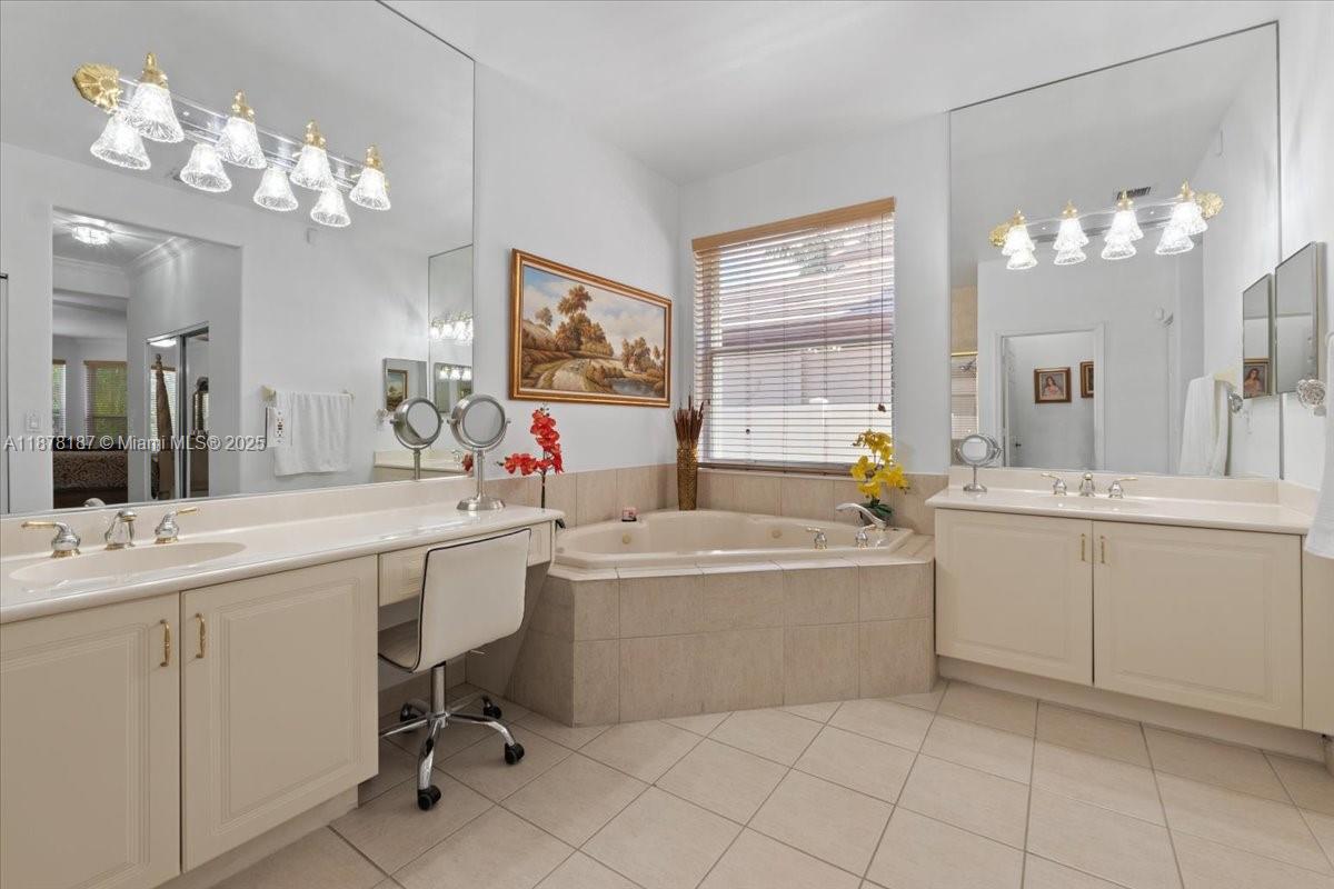 SILVER LAKES PHASE III RE - Residential
