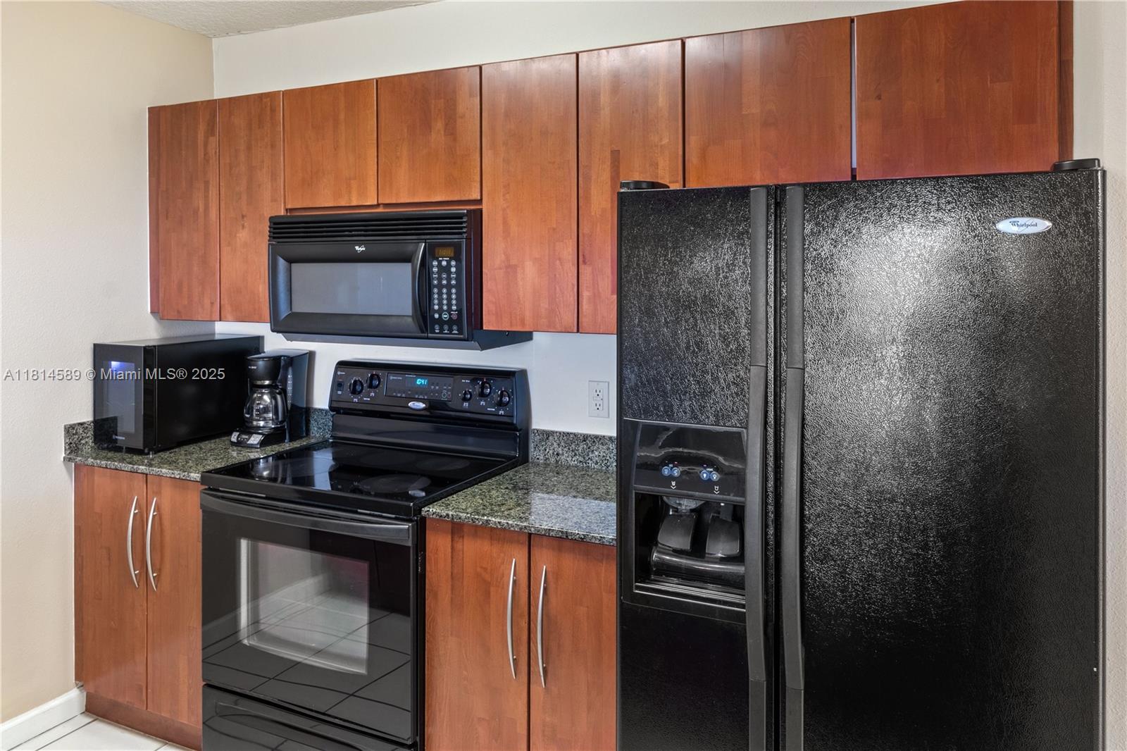 THE CLUB AT BRICKELL BAY - Residential Lease