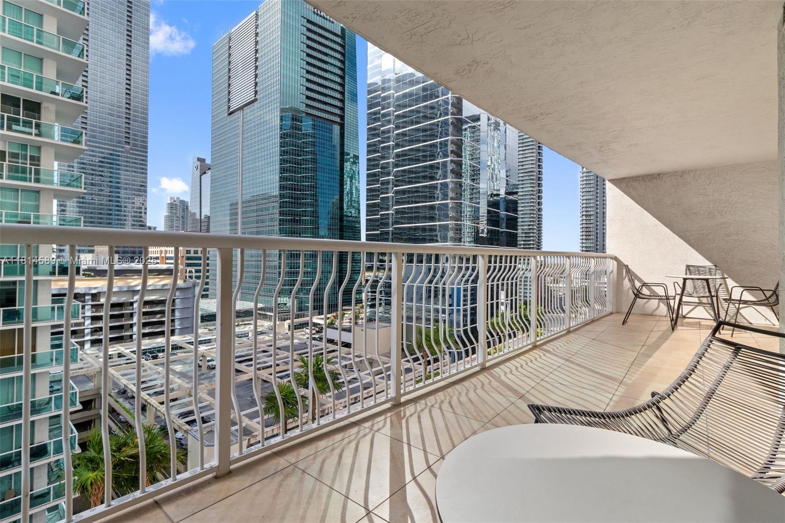 THE CLUB AT BRICKELL BAY - Residential Lease