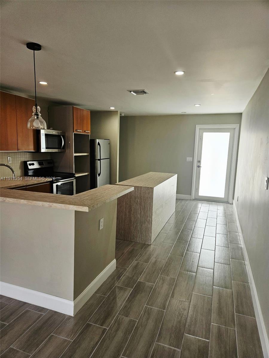 VISTA TOWNHOUSE SEC B - Residential