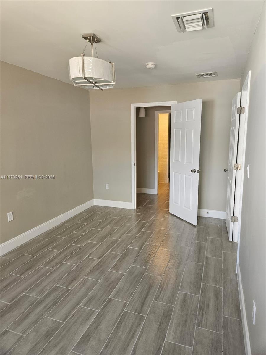 VISTA TOWNHOUSE SEC B - Residential