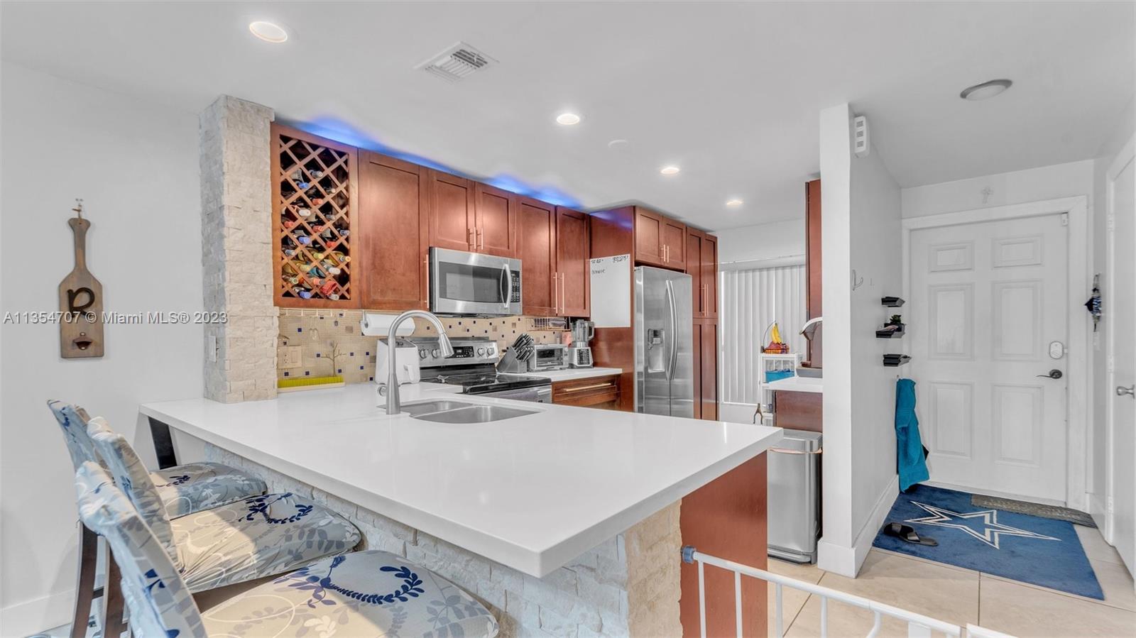 Photo 11 of 39 of 1089 NW 98th Ter 109 condo