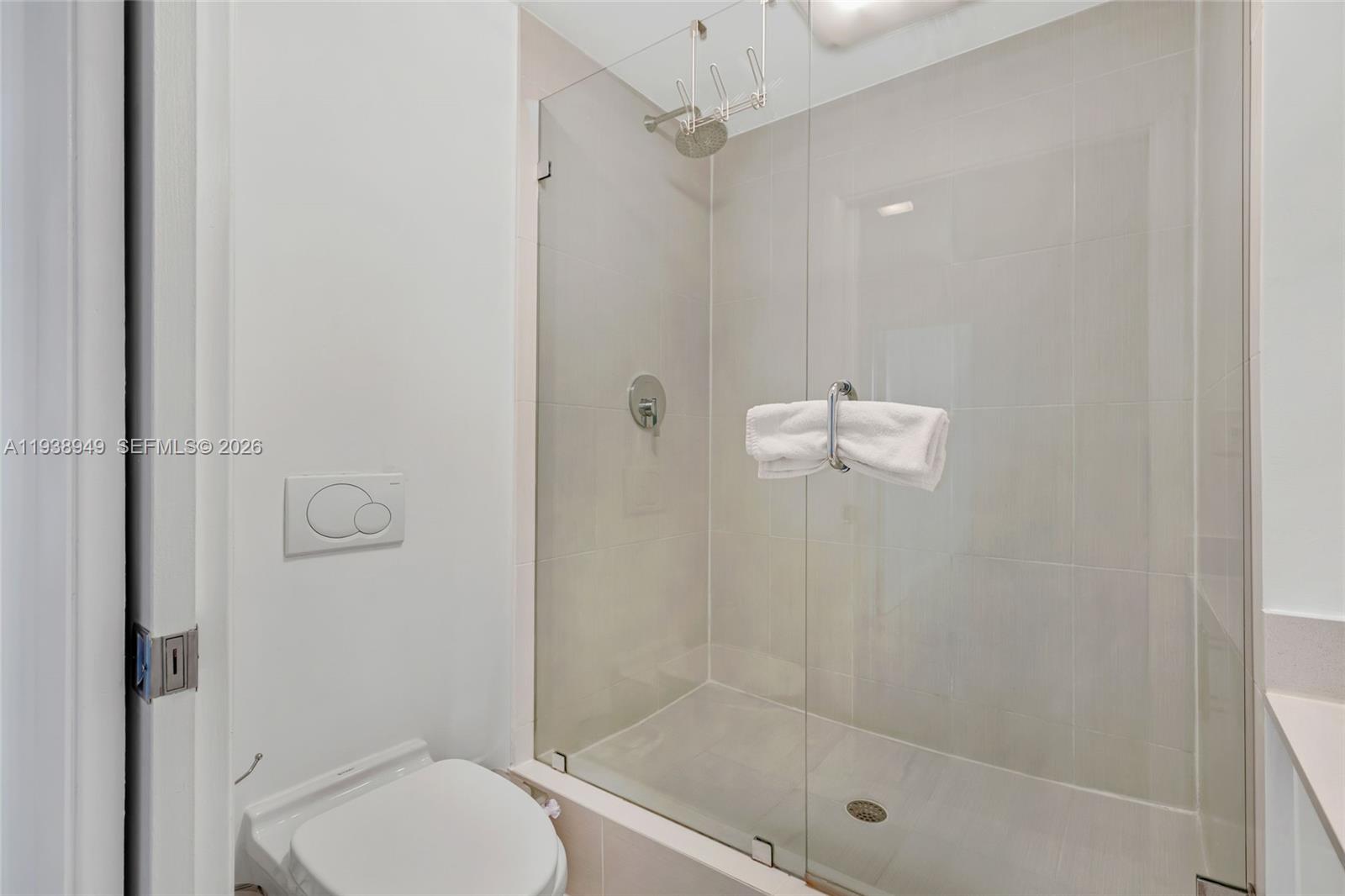 MIDBLOCK MIAMI CONDO - Residential