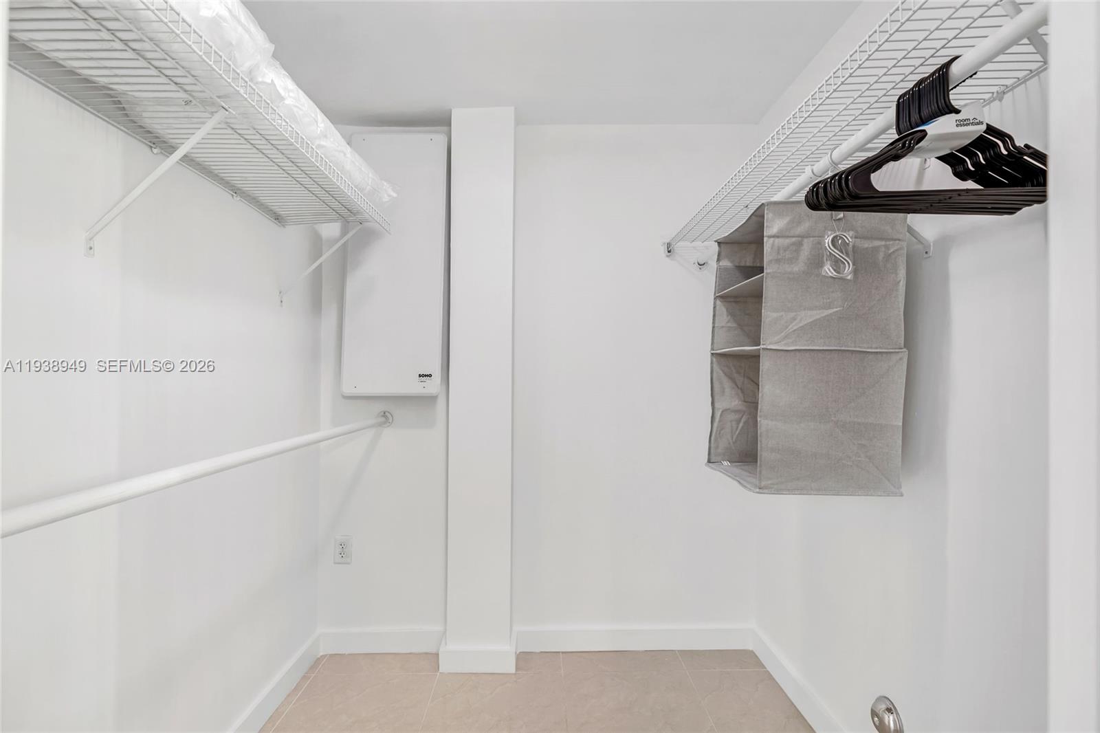 MIDBLOCK MIAMI CONDO - Residential